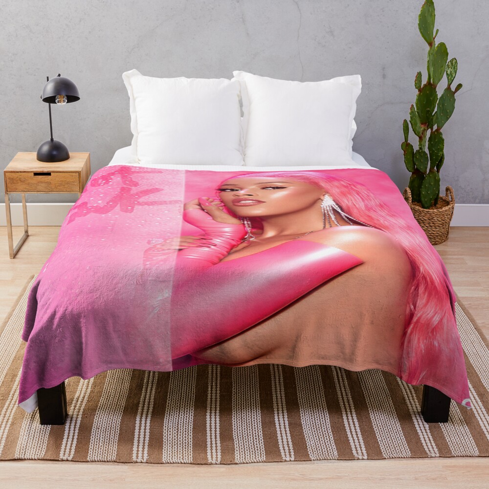 Doja Cat Scarlet Owl Throw Blanket